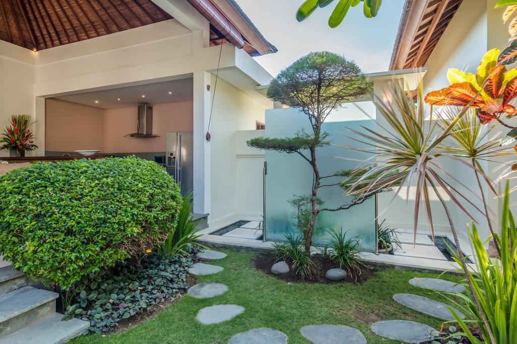 Villa Essence เซมินยัค ภายนอก รูปภาพ